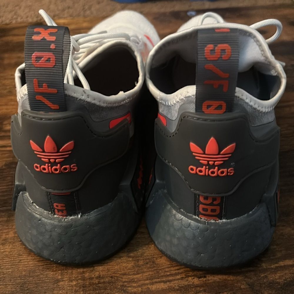 Adidas Nmd_r1 Spectoo Shoes Size 10 In Gray / Lik… - image 7
